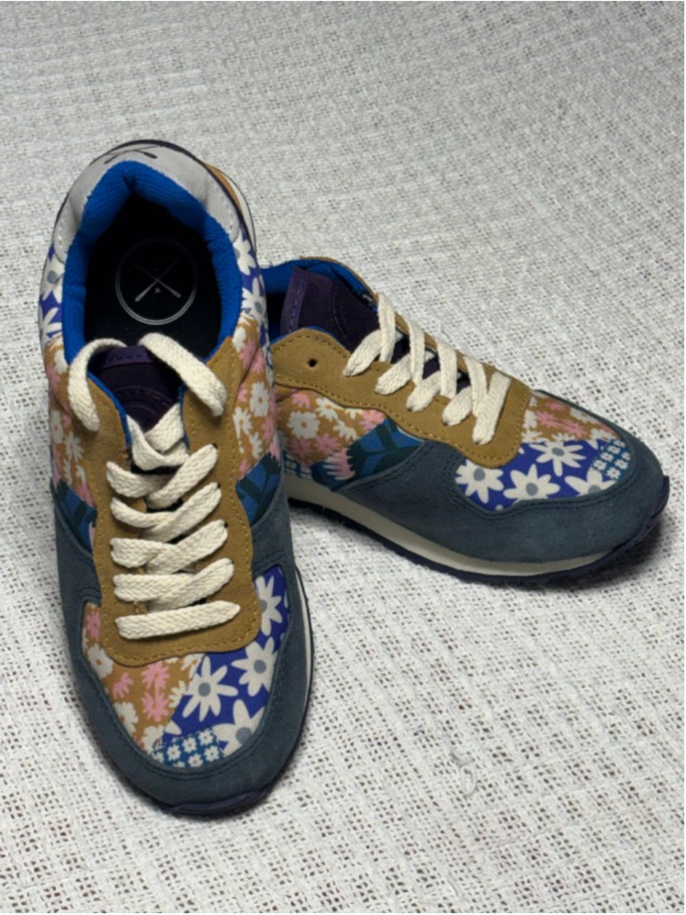 Inkkas Hendrix Jogger Boho Floral Patchwork Suede Sneakers Women's Size 8 NWOT